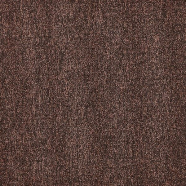 149 Ciemna płytka dywanowa