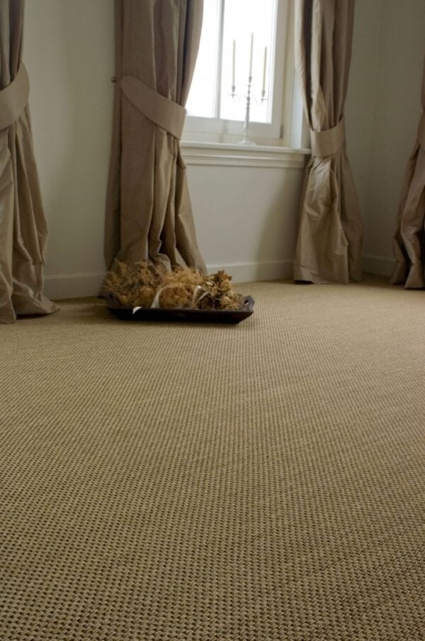 Wykładzina dywanowa Sizal w pokoju